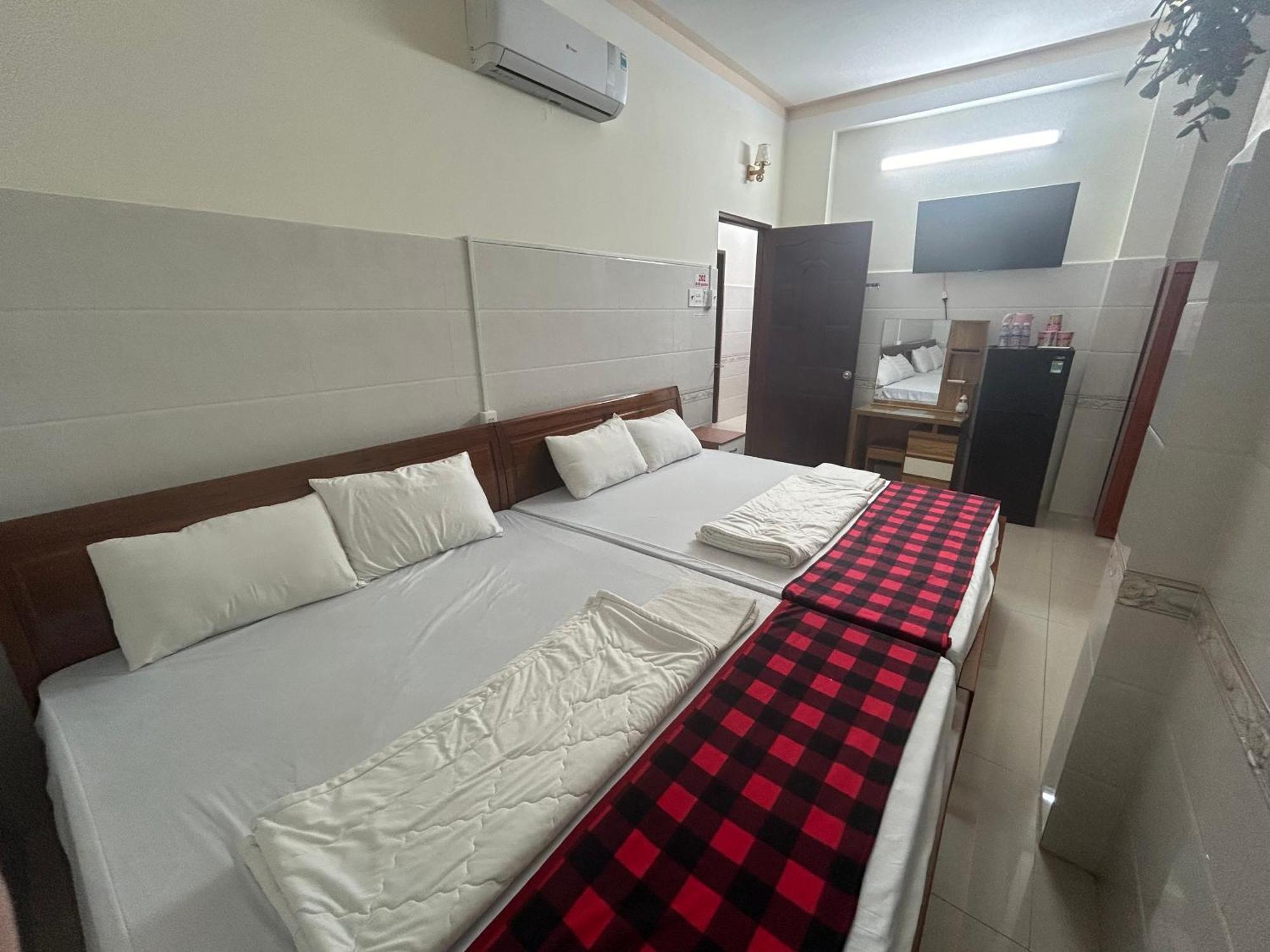 Hotel Anh Tuan Bac Lieu Esterno foto