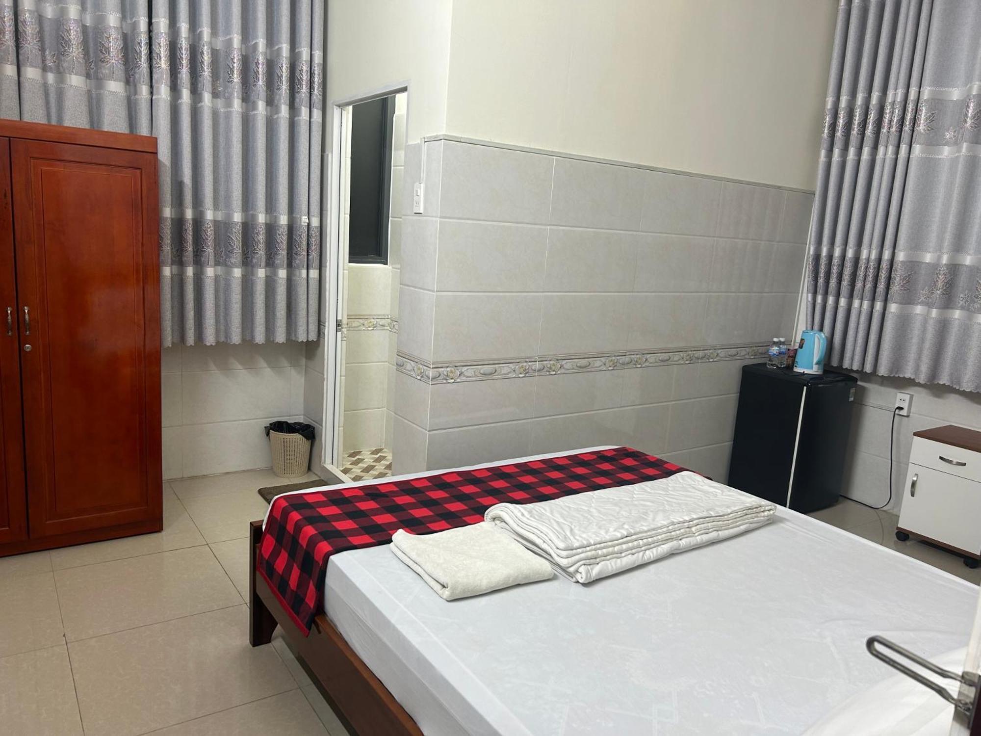 Hotel Anh Tuan Bac Lieu Esterno foto