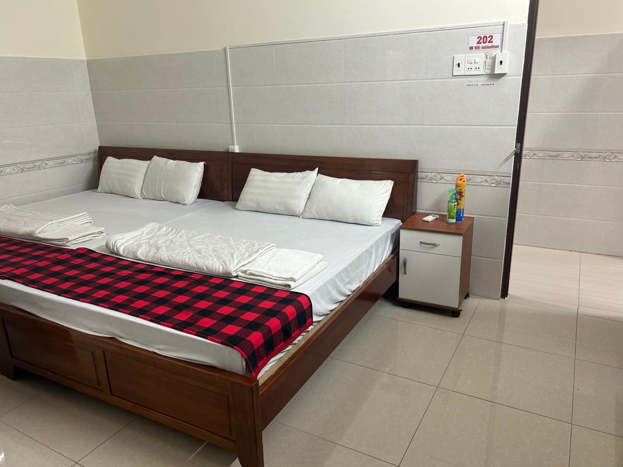 Hotel Anh Tuan Bac Lieu Esterno foto